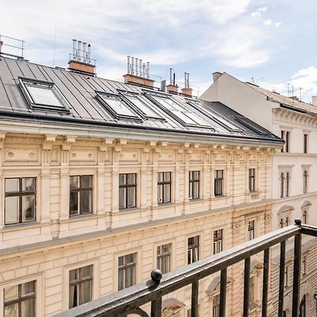 Budapest Basilica Apartment Exterior photo